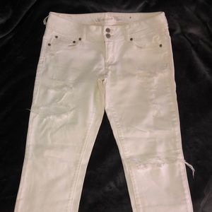 American Eagle skinny stretch fit white jeans
